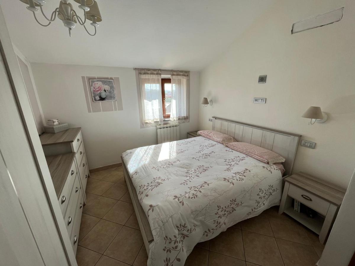 Charlotte Apartment - For Family And Groups Porto Torres Buitenkant foto