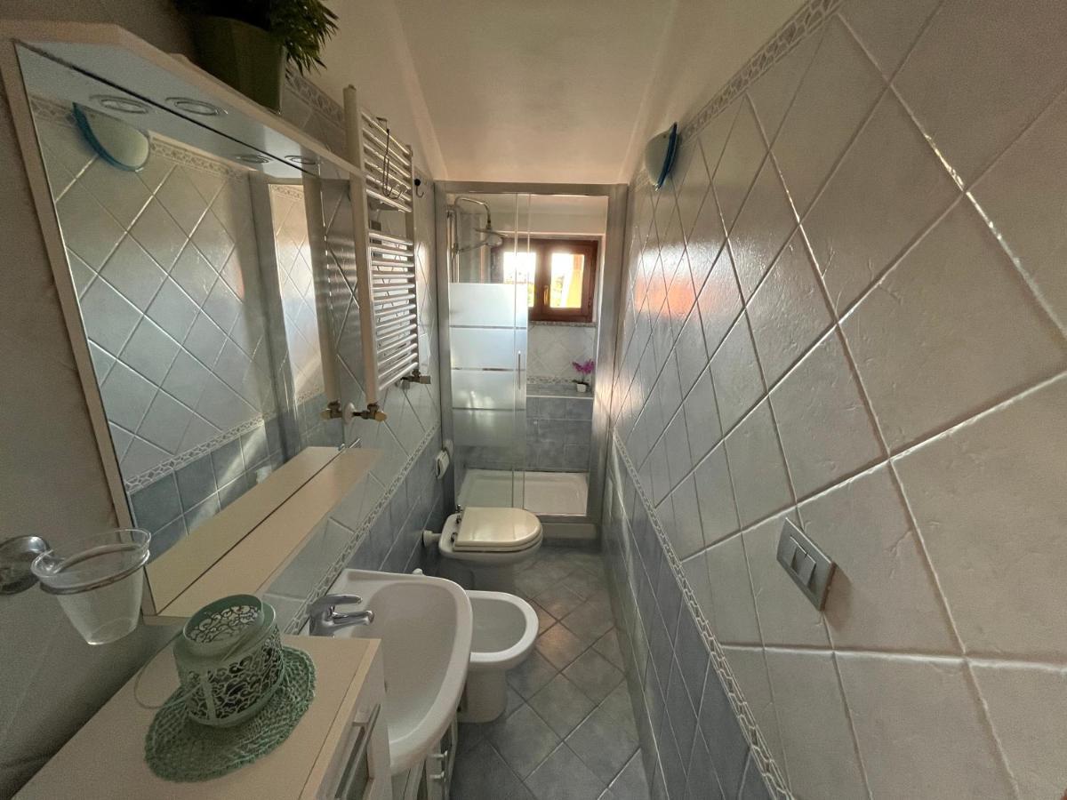 Charlotte Apartment - For Family And Groups Porto Torres Buitenkant foto