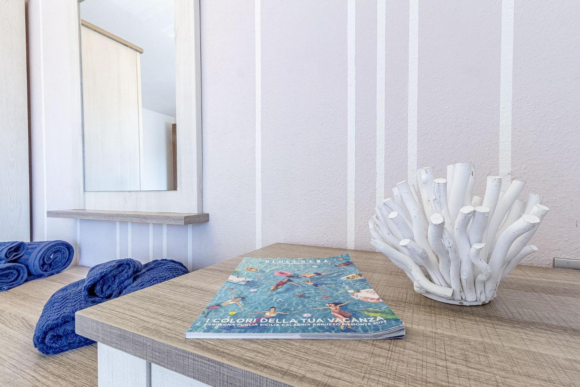 Charlotte Apartment - For Family And Groups Porto Torres Buitenkant foto