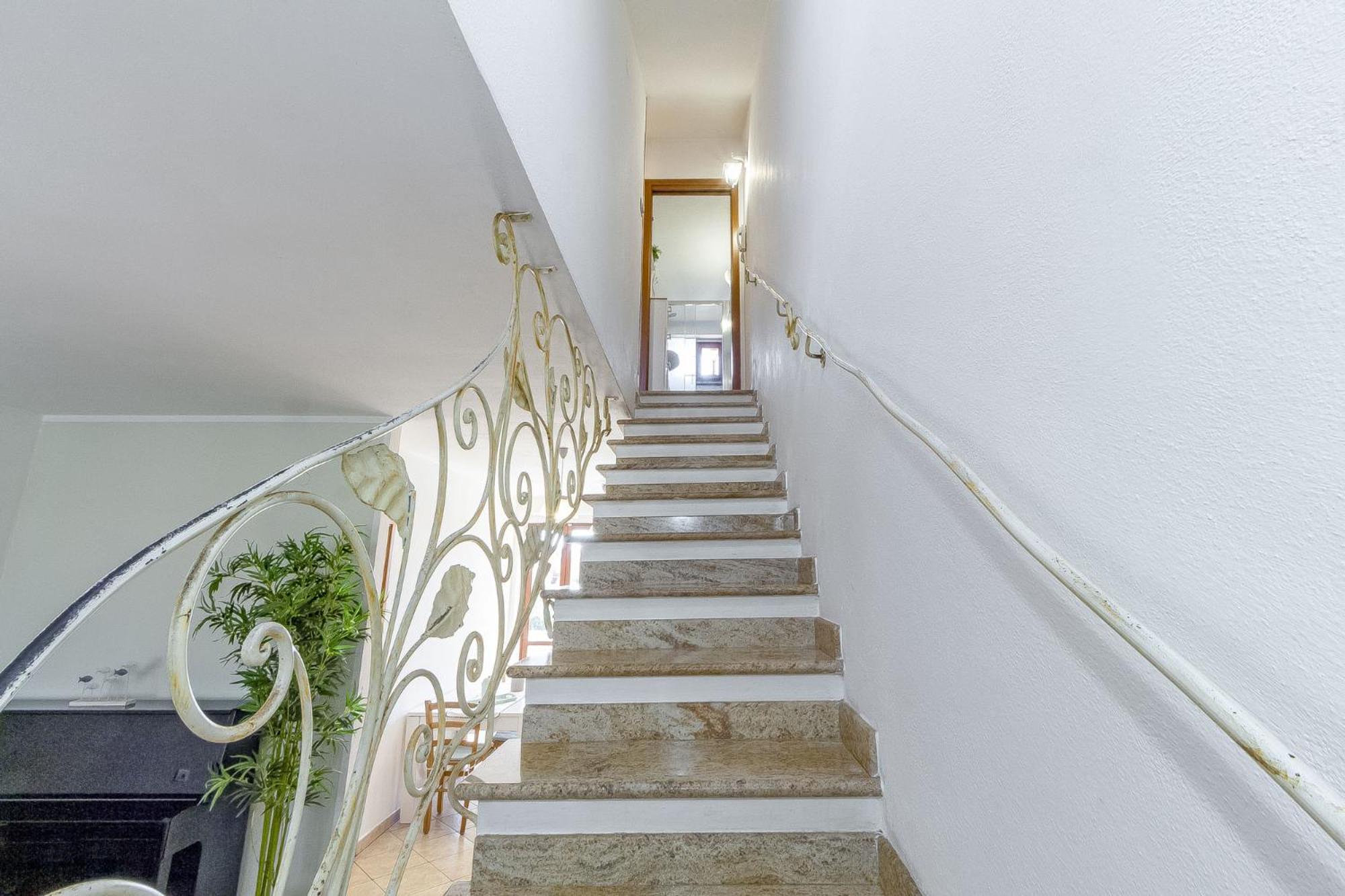 Charlotte Apartment - For Family And Groups Porto Torres Buitenkant foto
