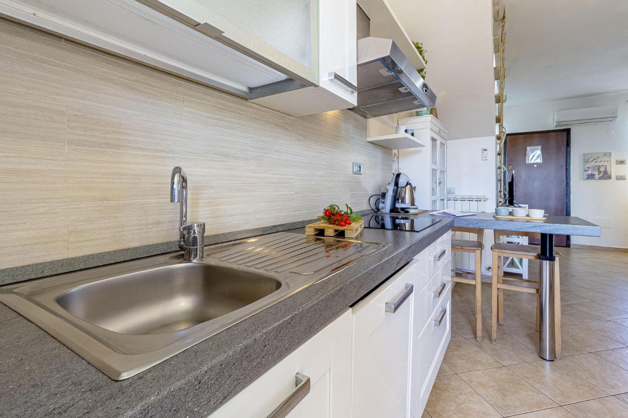 Charlotte Apartment - For Family And Groups Porto Torres Buitenkant foto
